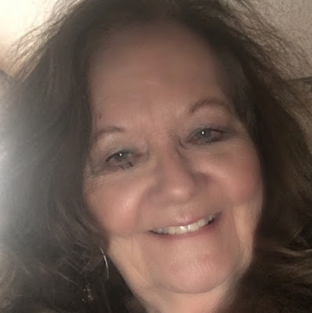 Meet your Posher, Gayla